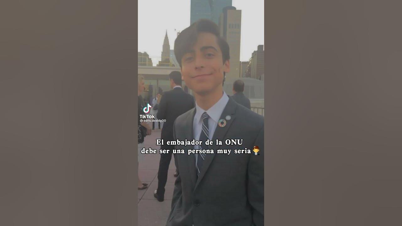 Y el embajador más joven de la ONU es serio el embajador 🌹🍃😅 YouTube Y el embajador más joven de la ONU es serio el embajador 🌹🍃😅 YouTube