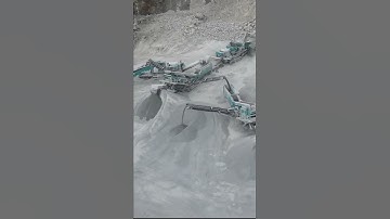 Powerscreen Crushing & Screening train at a quarry in South Wales