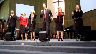 The Collingsworth Family - At Calvary chords