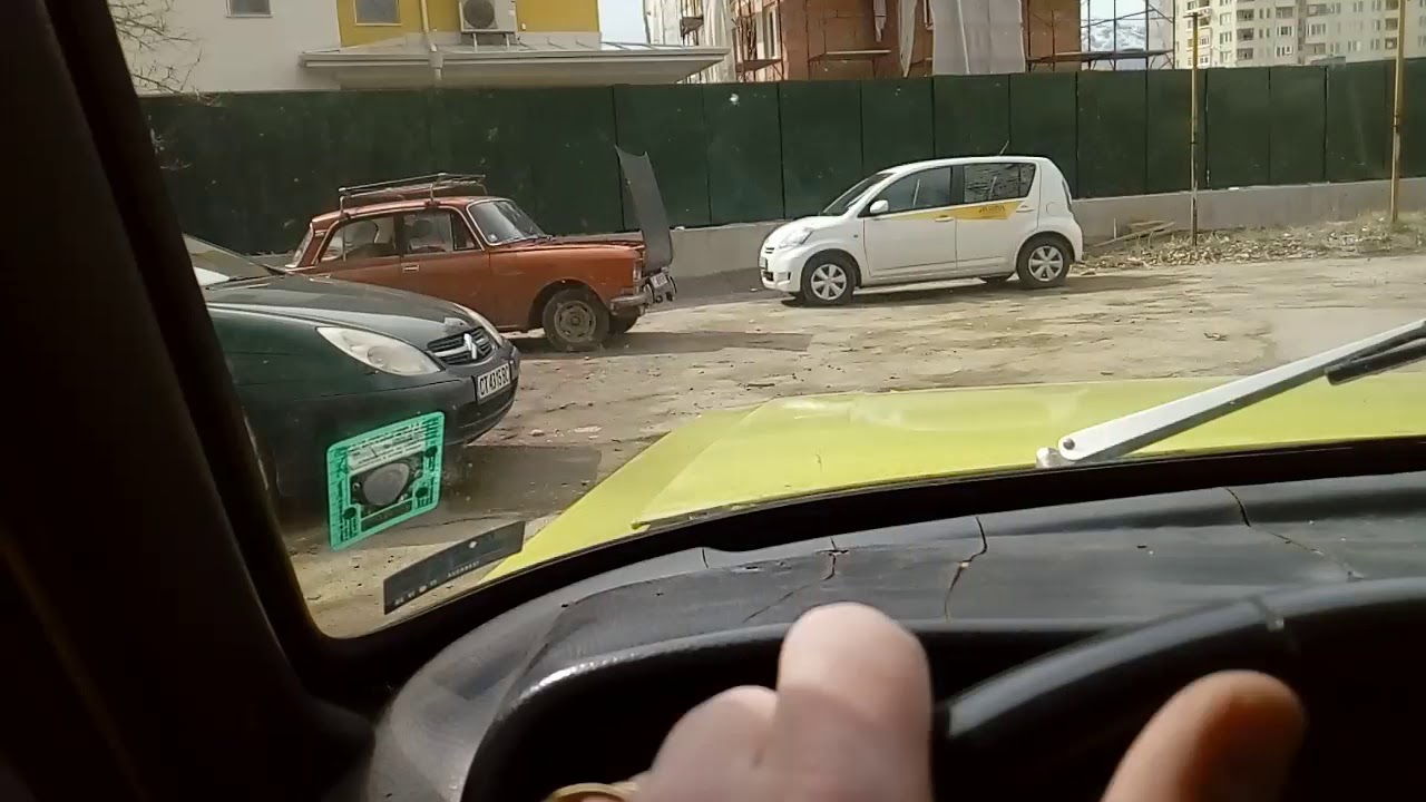 Москвич цвет цитрон