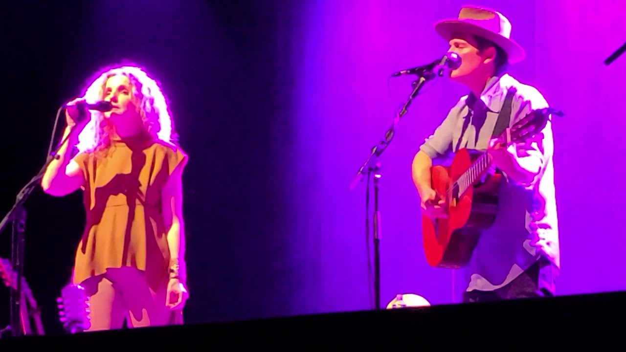 GREGORY ALAN ISAKOV and PATTY GRIFFIN Highway 29 (Bruce Springsteen cover) PORTLAND Maine 10/23/21