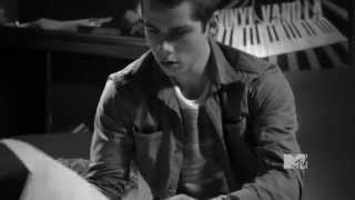 [Sterek] [Derek & Stiles] Yet Not Far Enough