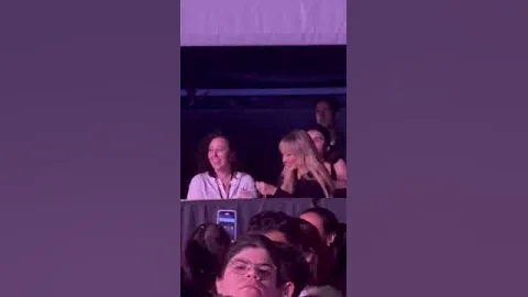 Sabrina receiving friendship bracelets from fans during The Eras Tour in Rio de Janeiro 🇧🇷 (Night 3)