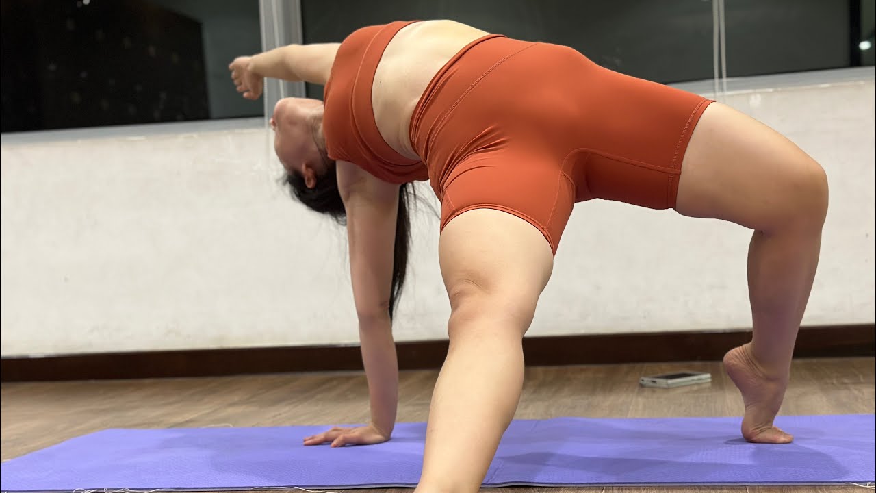 8-Minute Best Yoga Sequence | Full Body Workout for Intermediates ⚡️ Strength & Flexibility 🧘🏻‍♀️