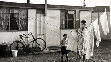 How “Temporary” Prefab Houses Raised an Entire Generation of British Families After the War