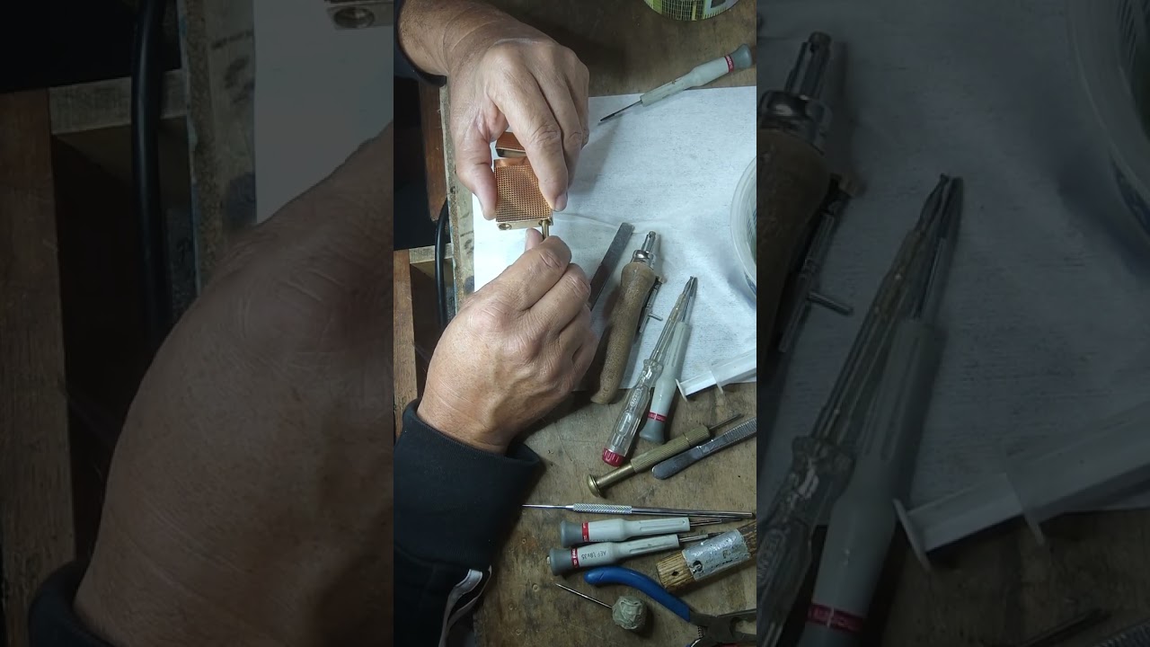 Dupont L2 new type...lighter Briquet how to try to see an internal leak santoanastasio1@gmail.com