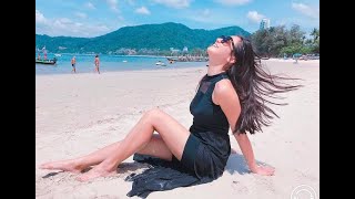 Main Di Pantai,Banyak Cewek Cantik Nya Juga Lagi Mandi...