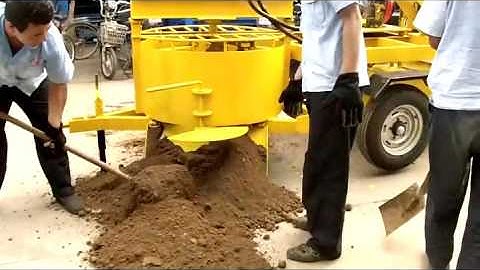 M7MI Diesel engine hydraulic mobile clay brick making machine with wheels