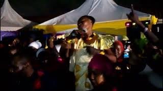 Amina bojo the king her self in kibra Kanye