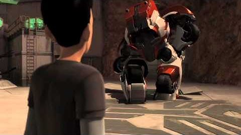 TRANSFORMERS Prime - Scrapheap, Part 3 - Clip | Transformers Official