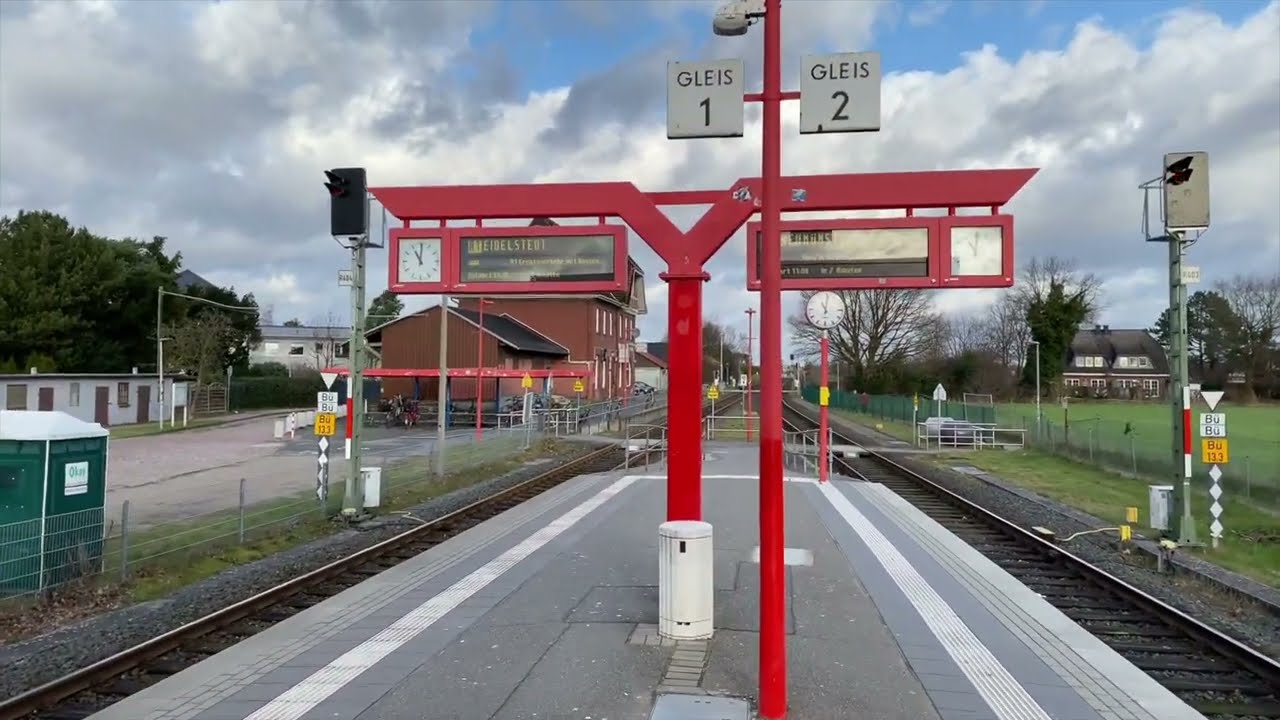 AKN A1 am Tag vor dem Baubeginn des Projekts S21