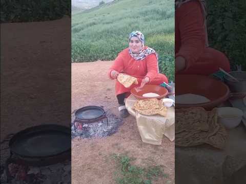 بنت البادية و أمازيغية منستهلش دعموني