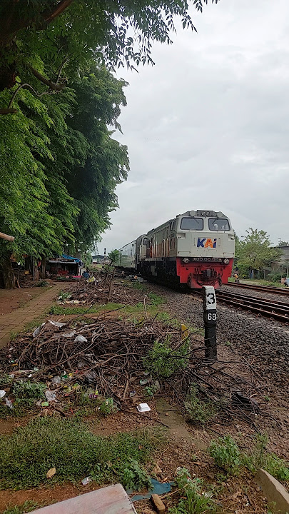 Ka 16 Argo Dwi Pangga CC2061314 SDT #keretaapiindonesia #keretaapikita #kaargodwipangga #keretaapi
