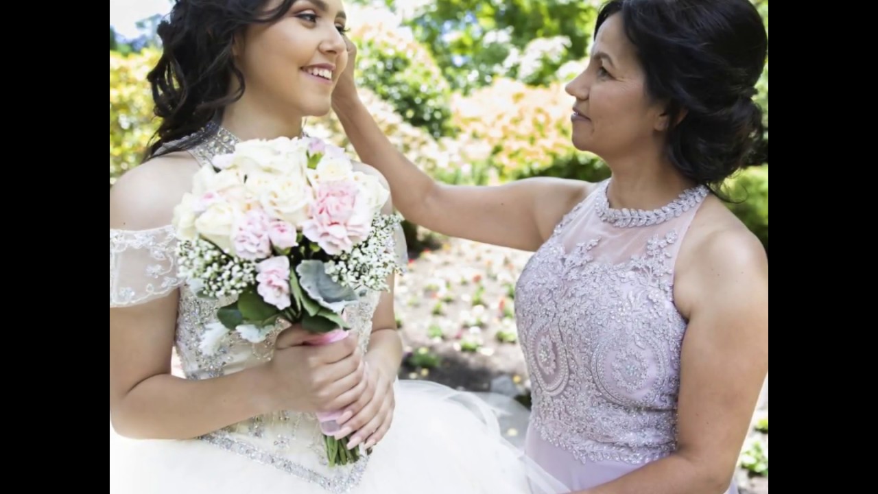 canon definicion Sneak Peak of Delilah's quinceanera