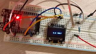 Вольтметр ESP32, напряжение выводим на oled дисплей , программа на MicroPython.