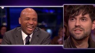 Video thumbnail of "Humberto verrast met speciale nummers - RTL LATE NIGHT"