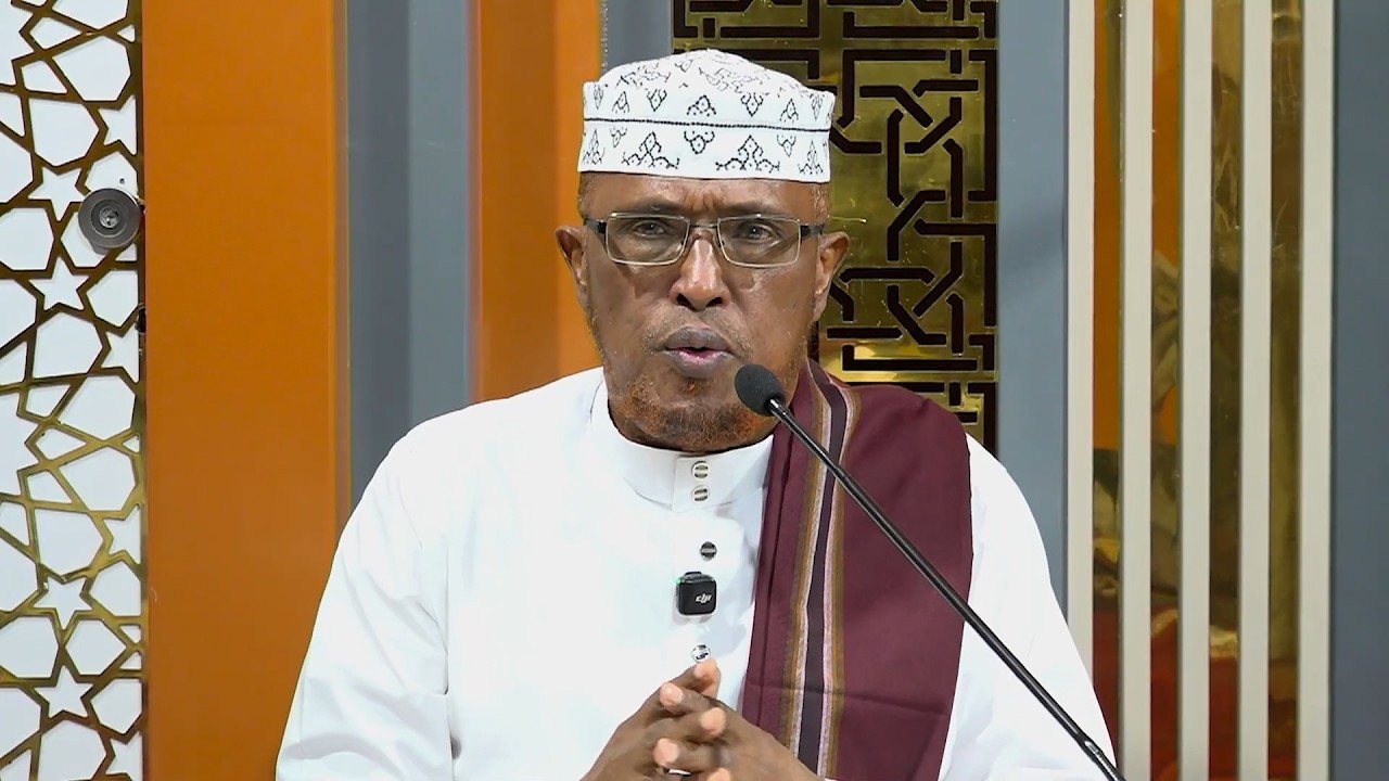 10 Arrimood oo ka caawinaya  Salaatul Laylka Sheekh Dirir