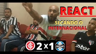 Video thumbnail of "REAÇÃO - REACT | INTERNACIONAL 2 X 1 GREMIO | BRASILEIRÃO"