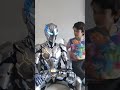2 roboți