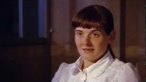Girl escapes Serial Killer - Peter Tobin (with sub...