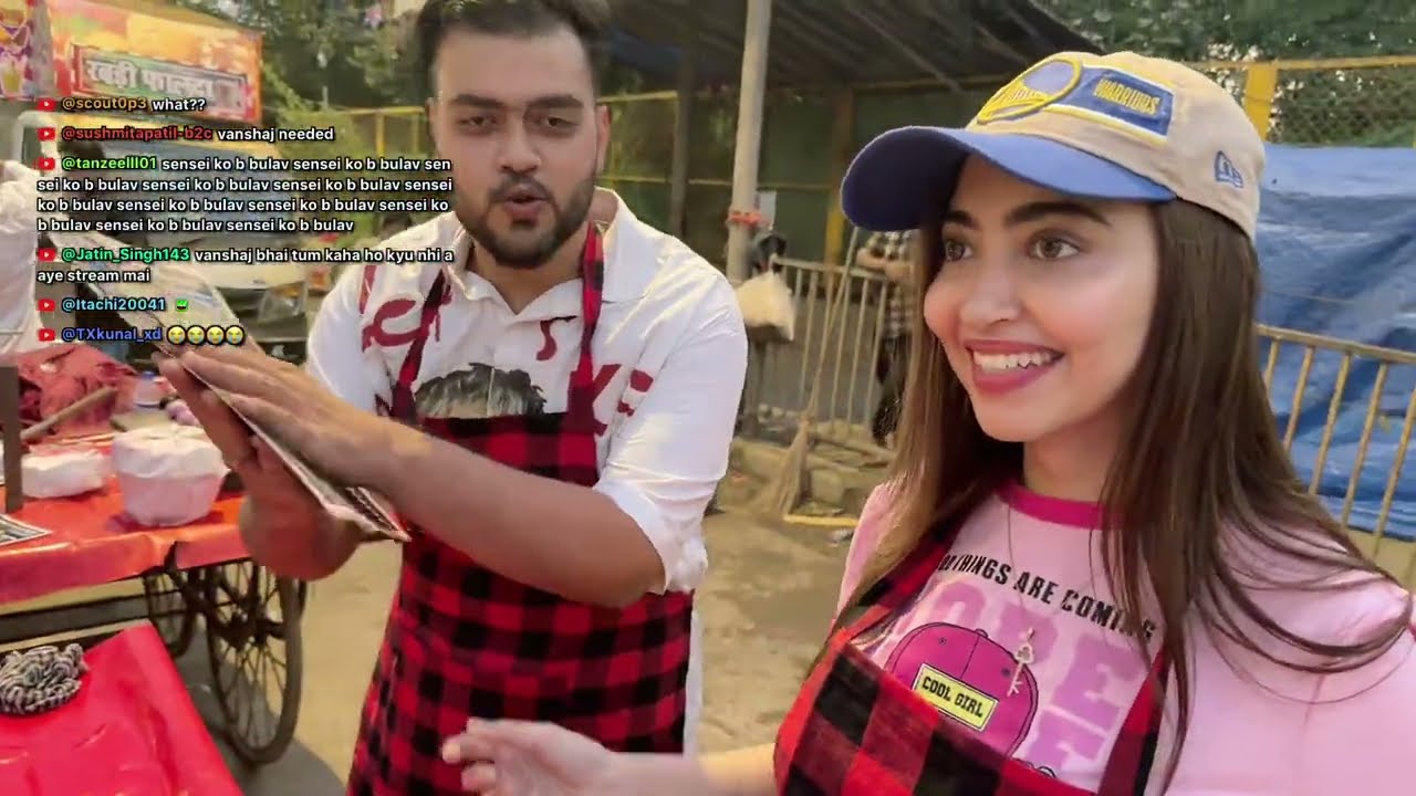 IRL - SELLING MOMOS ON THE STREET🥟