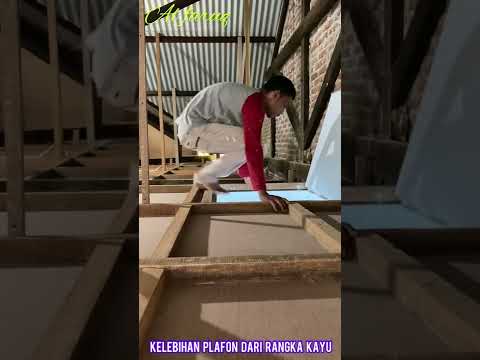 Video: Rumah dari kayu dengan loteng: apa keuntungan dari bangunan seperti itu?