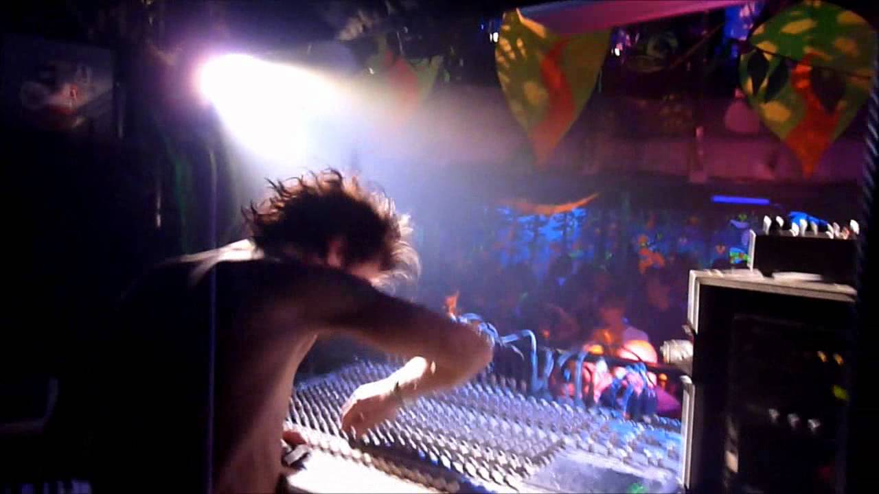 EAT STATIC @ TOF - First Frog 2012