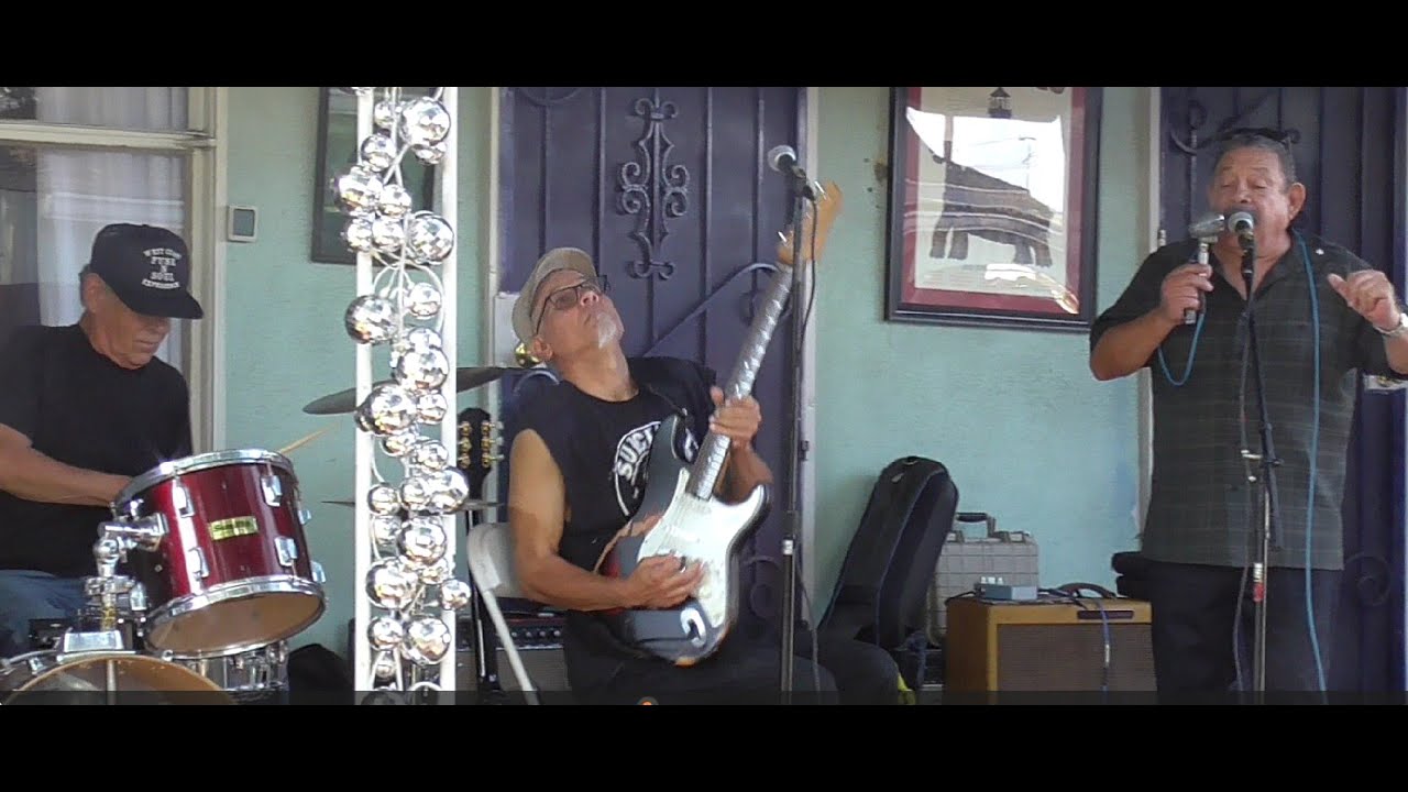 ChicanoBlues 06 BiscuitMan