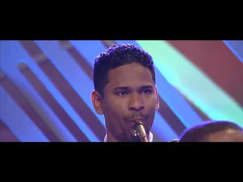 Oro Solido    -   Esta Cache En Vivo Extend HD