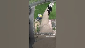 Mail carrier assaulted, robbed of postal keys