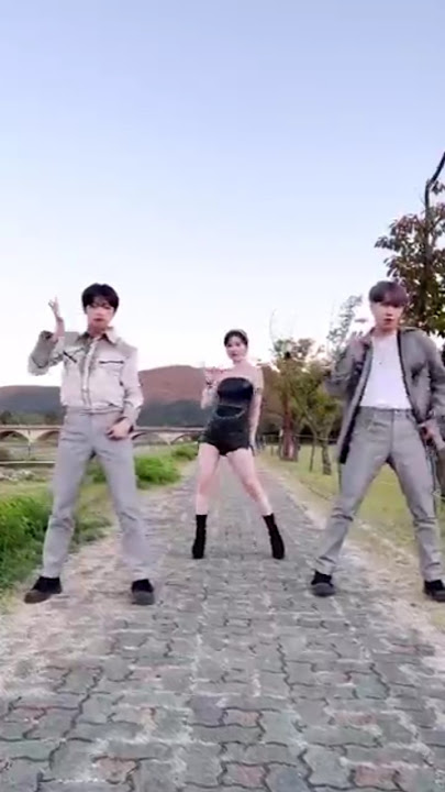 DRIP N DROP ☔ #viviz #MIRAE #lien#dongpyo ##dripndrop #youtube#trnd #viral #kpop #ytshorts #trending