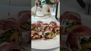 Peach &amp; Prosciutto Rolls #easyrecipe #partyappetizers #appetizer