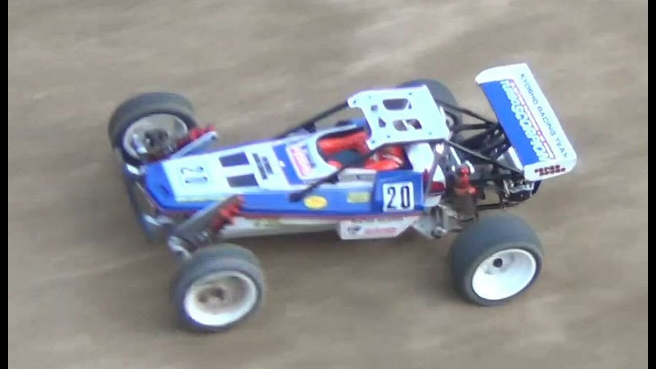 RC OFF ROAD ダート 京商 ターボスコーピオン 走行 - YouTube