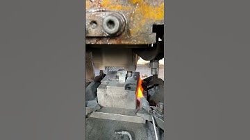 Aluminum shell hot forging process- Good tools and machinery make work easy