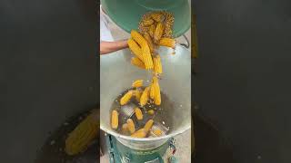 🌽🐓 Efficient Feed Pellet Machine for High-Quality Animal Feed!