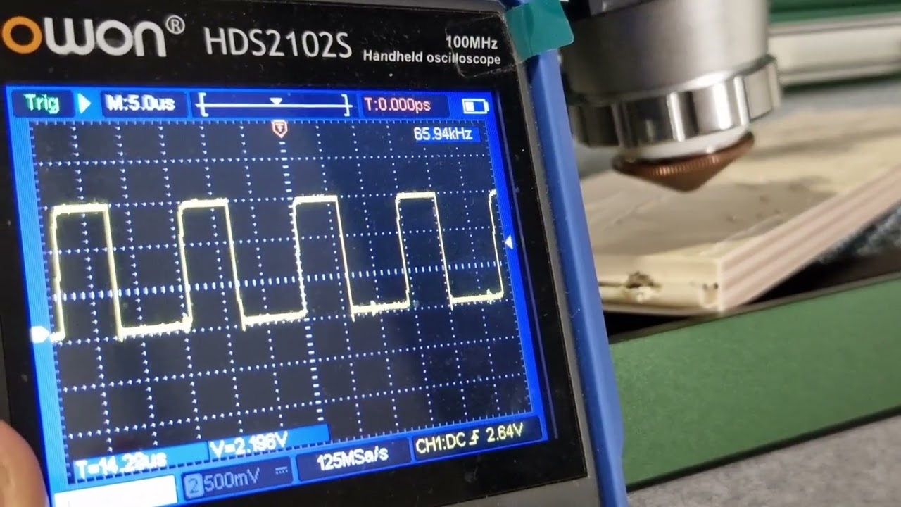 C2V Laser Sense wood / 20kHz - 70kHz output test - YouTube