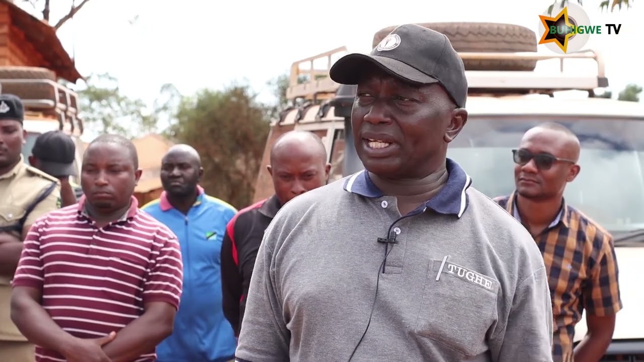 VIONGOZI WASHIRIKI KUFANYA USAFI SOKO LA MUYAMA