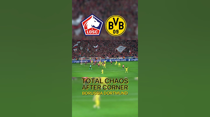 TOTAL CHAOS breaks out after corner from Borussia Dortmund!