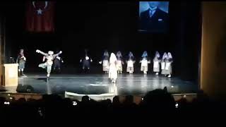 Aydında Bir Zeybek (Zeybek Προς Aydın)
