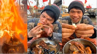 Chinese people eating - Street food - &quot;Sailors catch seafood and process it into special dishes&quot; #44