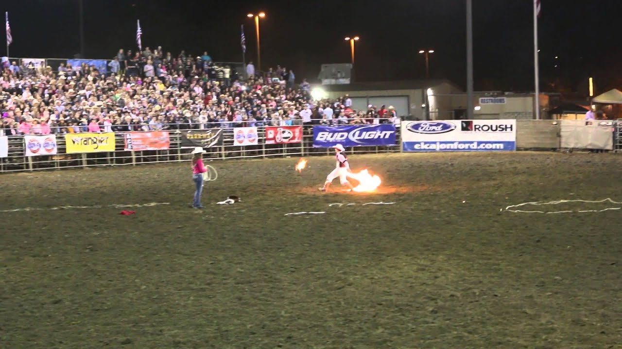 2015 Lakeside Rodeo - Whips of Fire - Rider Kiesner - YouTube