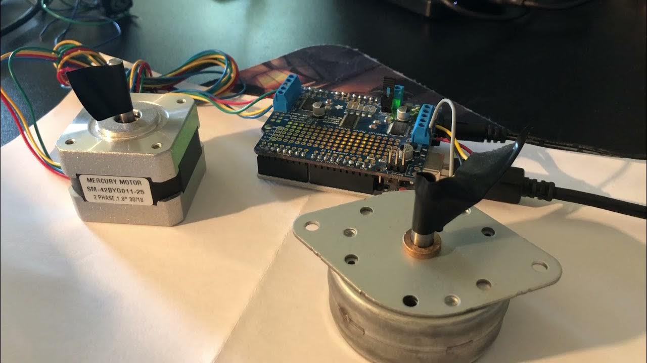 Control 2 stepper motors w/Matlab, Arduino UNO + motor shield - YouTube