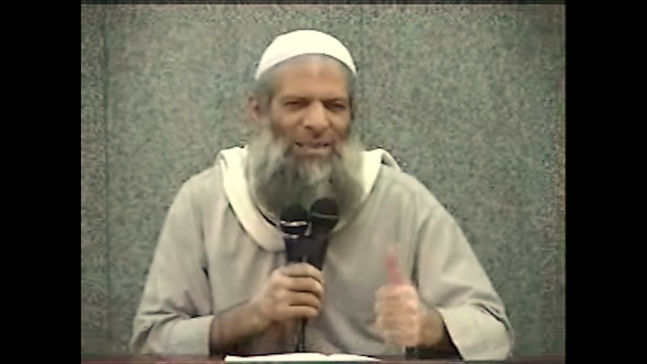 المسافر إذا وصل إلى مكة صائماً فهل يفطر ليتقوى على أداء العمرة؟| الشيخ رسلان- Sheikh   Cheikh Raslan
