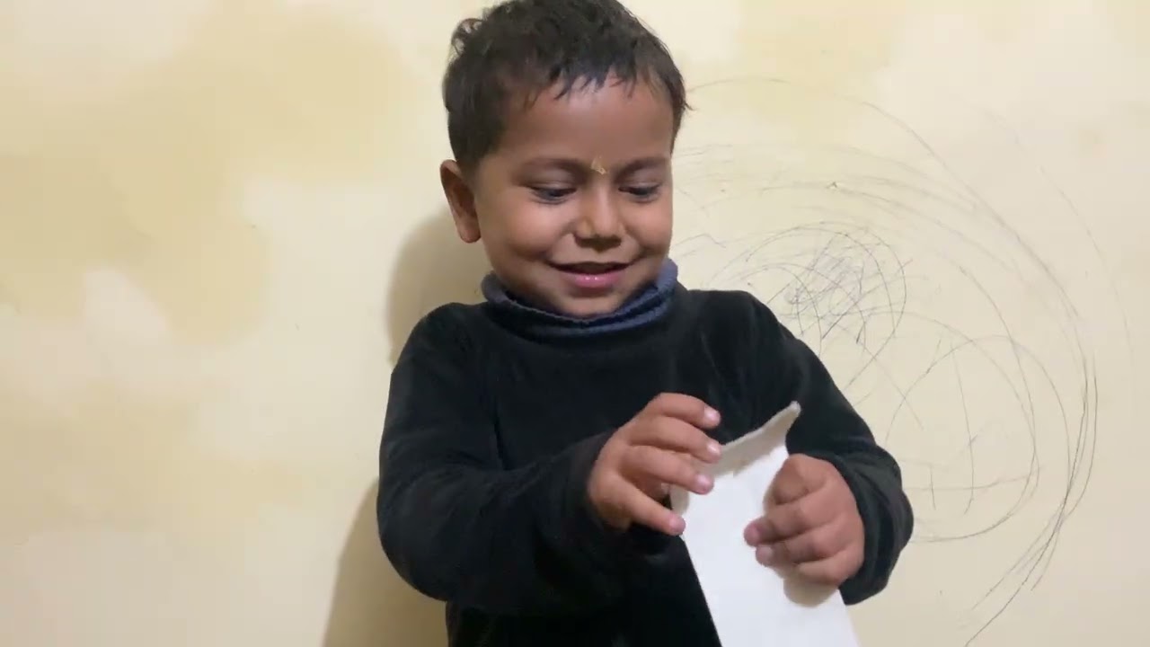 ￼ Aaj Hum nails 💅 Katra ki unboxing Karenge