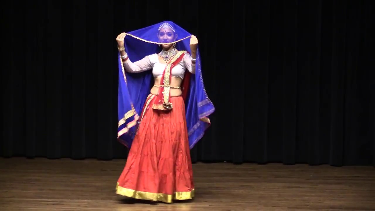 Kajra Mohabbat Wala & Ghoomar Dance