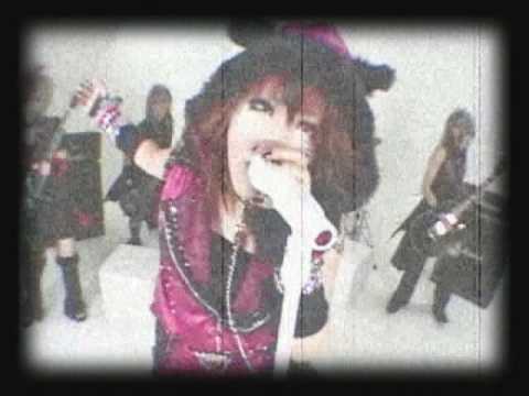 松田樹利亜 / NAKED LOVE AGAIN (Music Video)【公式】 - YouTube