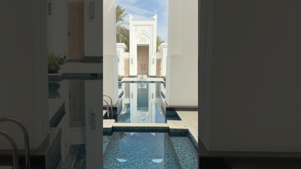 Luxury villa at Raffles Bahrain 🤍
