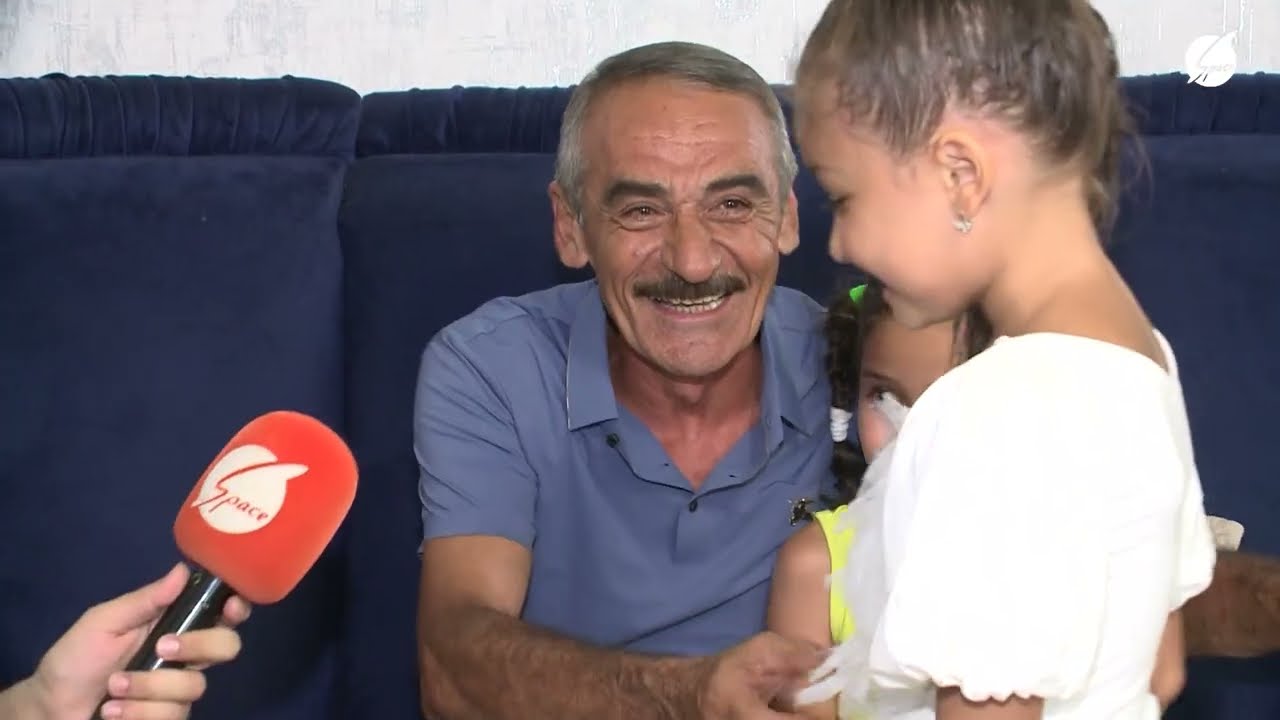 Gitaraçı Rəhman Məmmədli: Mənə o cür mentalitet lazımda deyil! - Xoş Gəldim