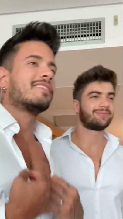 Gay Kissing
