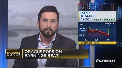 Oracle climbs on earnings beat